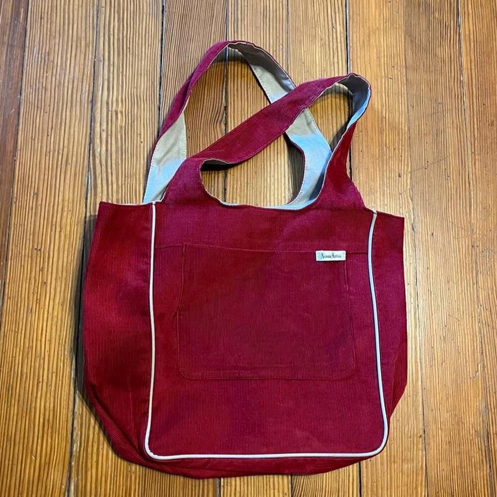 Neiman-marcus Women's Red and Burgundy Bag